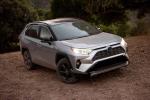 Toyota RAV4 XSE Hybrid 2018 года (NA)